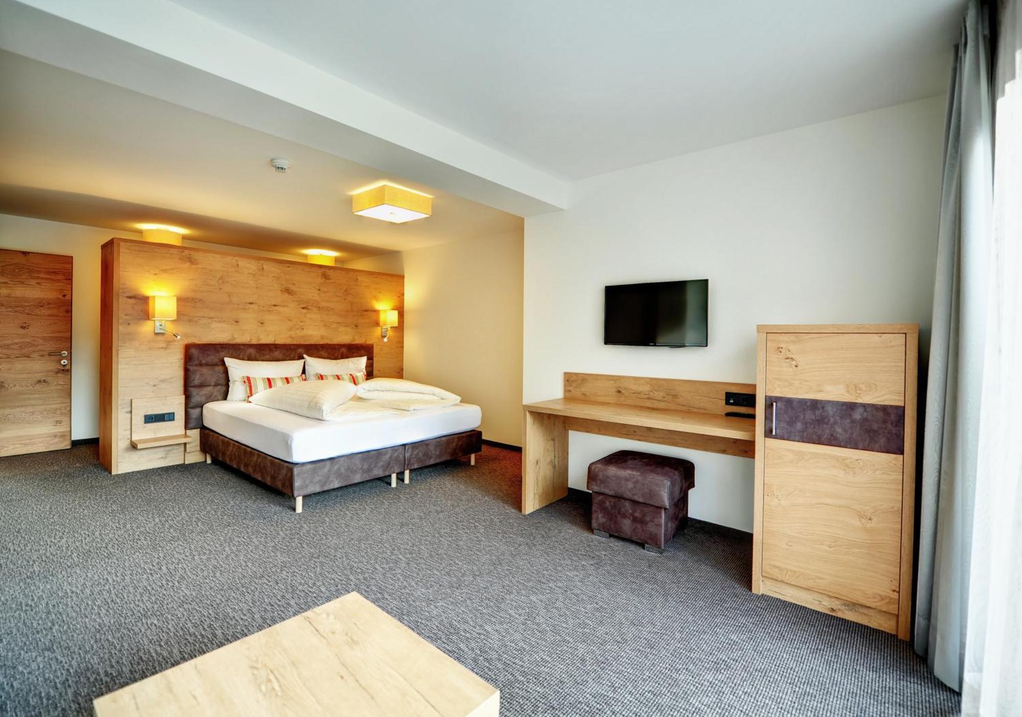 Tschuggmall Appartements Фис Стая снимка