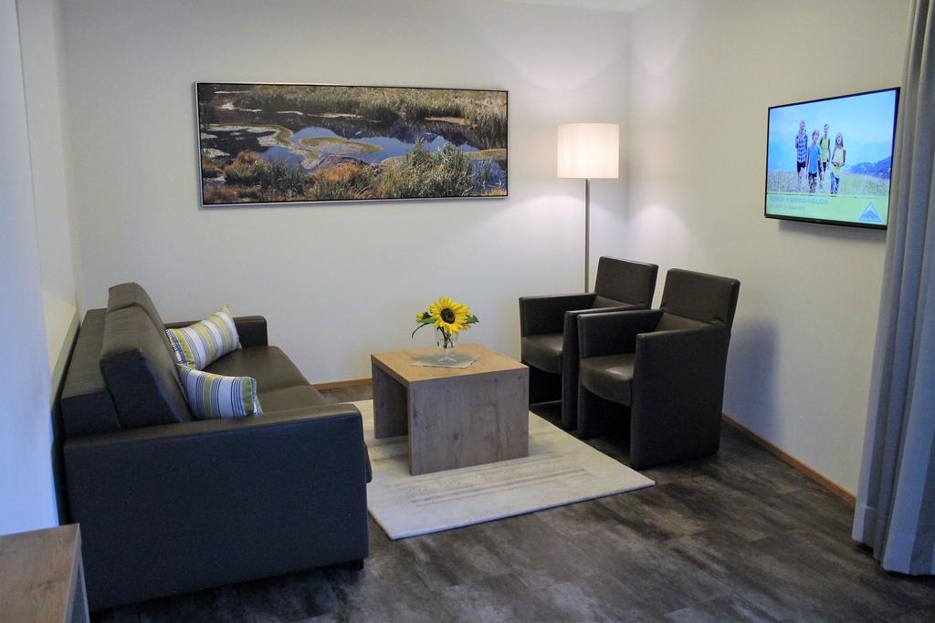 Tschuggmall Appartements Фис Екстериор снимка